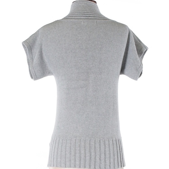 Banana Republic XS Sweater Top - Picture 2 of 7